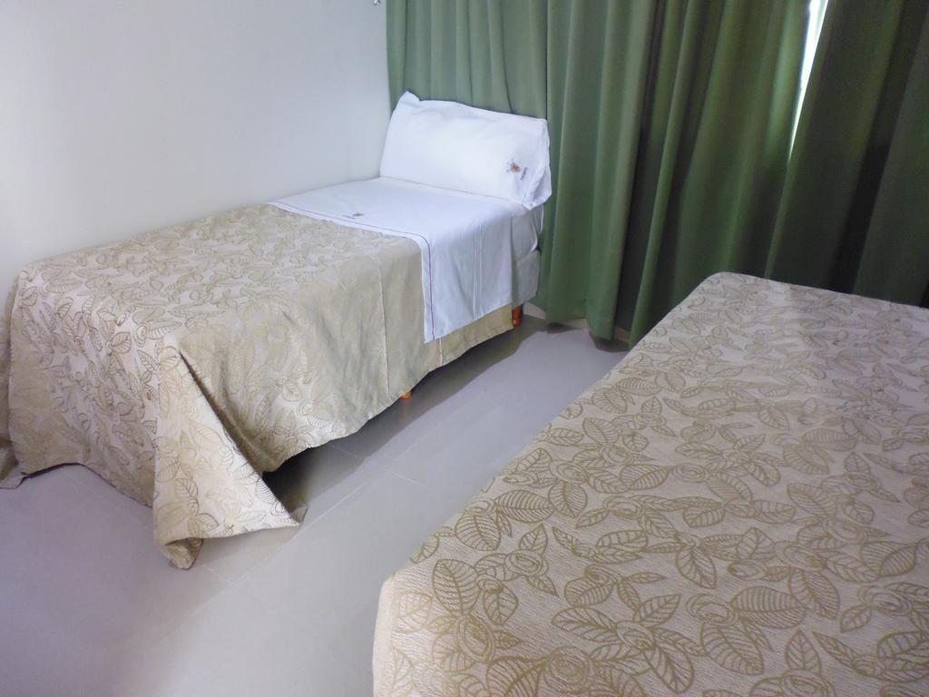 Hotel Athos Buenos Aires Luaran gambar