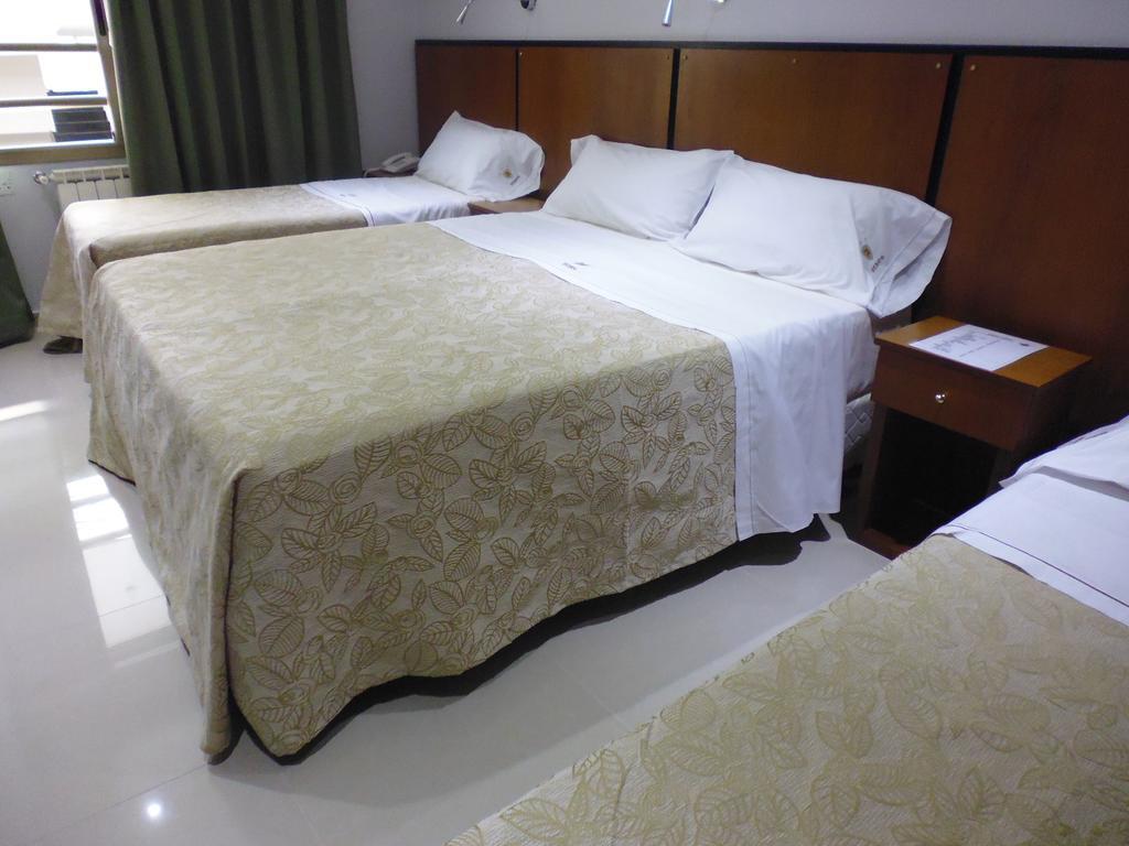 Hotel Athos Buenos Aires Luaran gambar